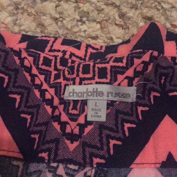 Aztec patterned shorts - Picture 3 of 4